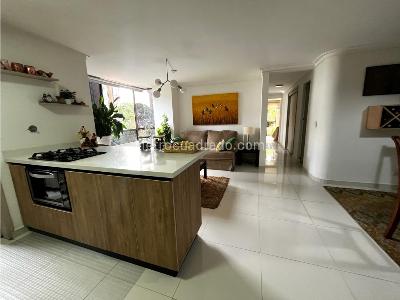 Apartamento de 3 alcobas en venta en El Poblado, Medellín, 85 m² · foto 9 de 18