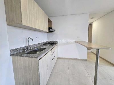 Apartamento de 3 alcobas en venta en Ditaires, Itagüí, 60 m² · foto 5 de 18