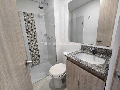 Apartamento de 3 alcobas en venta en Ditaires, Itagüí, 60 m² · foto 12 de 18