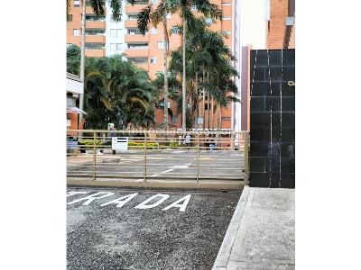 Apartamento de 3 alcobas en venta en San Jose, Sabaneta, 77 m² · foto 3 de 20