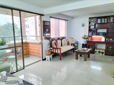 Apartamento de 3 alcobas en venta en San Jose, Sabaneta, 77 m² · foto 12 de 20