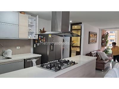 Apartamento en venta en Castropol, Medellín · foto 3 de 18