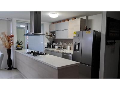 Apartamento en venta en Castropol, Medellín · foto 4 de 18