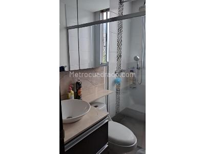 Apartamento en venta en Castropol, Medellín · foto 9 de 18