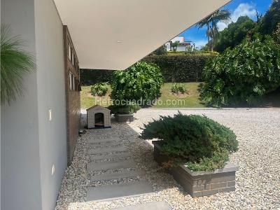 Casa de 4 alcobas en venta en San Antonio De Pereira, Rionegro, 500 m² · foto 6 de 20