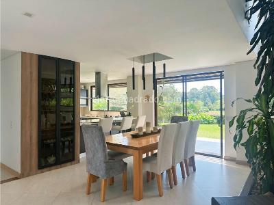Casa de 4 alcobas en venta en San Antonio De Pereira, Rionegro, 500 m² · foto 10 de 20