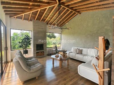 Casa de 4 alcobas en venta en San Antonio De Pereira, Rionegro, 500 m² · foto 12 de 20