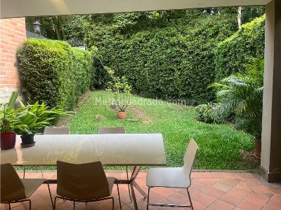 Casa de 3 alcobas en venta en El Tesoro, Medellín, 197 m² · foto 5 de 20