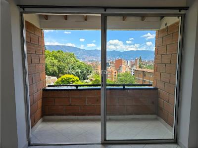 Apartamento en venta en Calasanz, Medellín · foto 2 de 15
