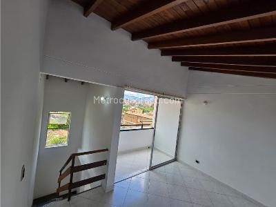 Apartamento en venta en Calasanz, Medellín · foto 9 de 15