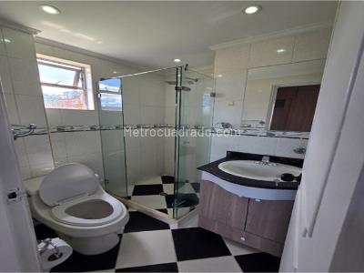 Apartamento en venta en Calasanz, Medellín · foto 12 de 15