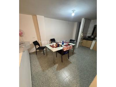 Casa de 3 alcobas en venta en Cristo Rey, Medellín, 128 m² · foto 6 de 7