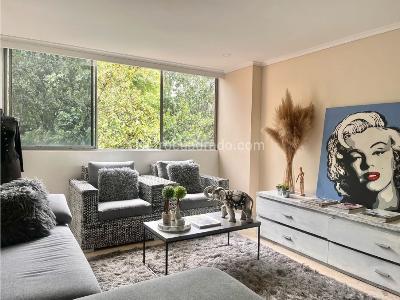 Apartamento de 3 alcobas en venta en Las Lomas 1, Medellín, 165 m² · foto 3 de 20