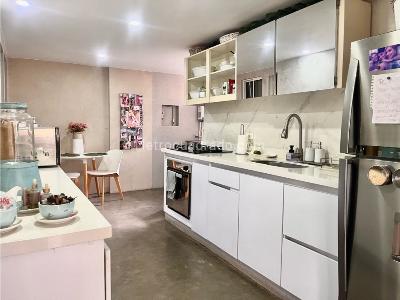 Apartamento de 3 alcobas en venta en Las Lomas 1, Medellín, 165 m² · foto 7 de 20