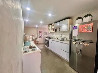 Apartamento de 3 alcobas en venta en Las Lomas 1, Medellín, 165 m² · foto 9 de 20