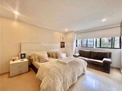 Apartamento de 3 alcobas en venta en Las Lomas 1, Medellín, 165 m² · foto 11 de 20