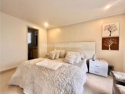 Apartamento de 3 alcobas en venta en Las Lomas 1, Medellín, 165 m² · foto 12 de 20