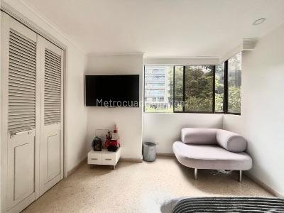 Apartamento de 3 alcobas en venta en Las Lomas 1, Medellín, 165 m² · foto 15 de 20