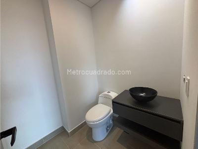 Apartamento de 3 alcobas en venta en Conquistadores, Medellín, 120 m² · foto 4 de 20