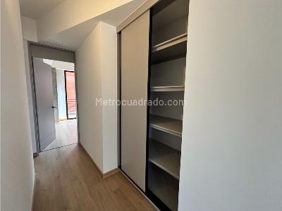 Apartamento de 3 alcobas en venta en Conquistadores, Medellín, 120 m² · foto 5 de 20