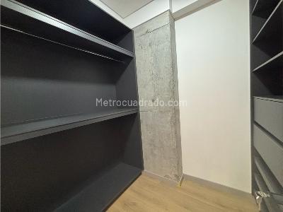 Apartamento de 3 alcobas en venta en Conquistadores, Medellín, 120 m² · foto 7 de 20