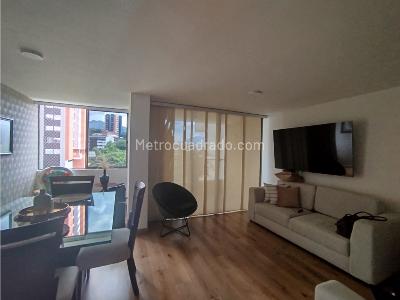 Apartamento en venta en El Esmeraldal, Envigado · foto 2 de 20