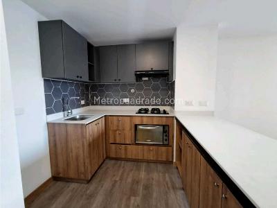 Apartamento de 2 alcobas en venta en Av Las Vegas, Envigado, 60 m² · foto 6 de 13