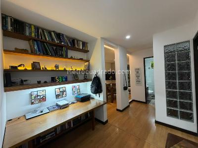 Apartamento en venta en Loma De Los Bernal, Medellín · foto 7 de 20
