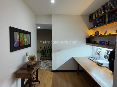 Apartamento en venta en Loma De Los Bernal, Medellín · foto 8 de 20