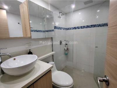 Apartamento de 2 alcobas en venta en Pan De Azucar, Sabaneta, 74 m² · foto 14 de 20
