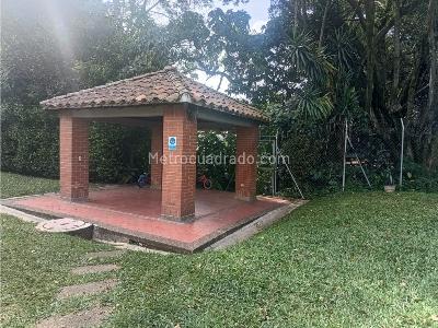 Casa en venta en Yarumito, Itagüí · foto 14 de 18