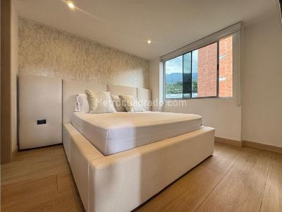 Apartamento en venta en Loma Del Chocho, Envigado · foto 11 de 11