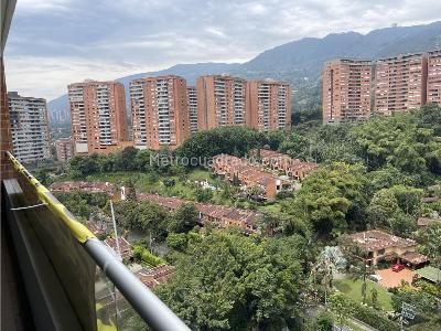 Apartamento de 3 alcobas en venta en Loma De Las Brujas, Envigado, 205 m² · foto 1 de 14