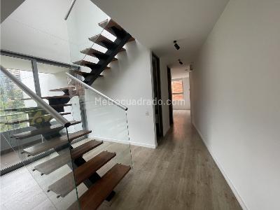Apartamento de 3 alcobas en venta en Loma De Las Brujas, Envigado, 205 m² · foto 2 de 14