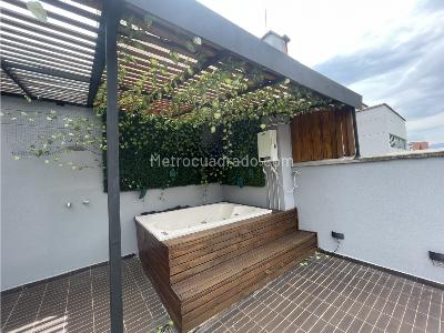 Apartamento de 3 alcobas en venta en Loma De Las Brujas, Envigado, 205 m² · foto 8 de 14
