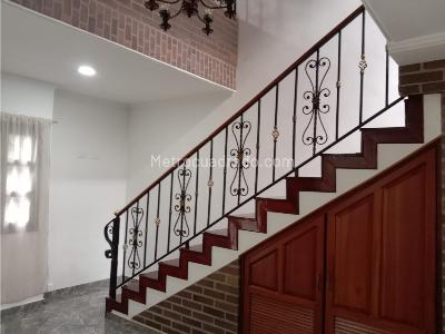 Casa de 4 alcobas en venta en El Velodromo, Medellín, 212 m² · foto 6 de 20