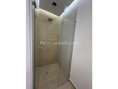 Apartamento en venta en Pilsen, Itagüí · foto 2 de 17