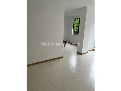 Apartamento en venta en Loma Del Escobero, Envigado · foto 10 de 20