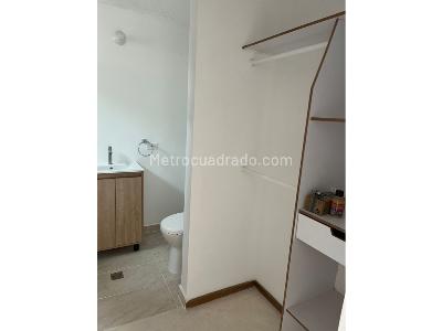 Apartamento en venta en Loma Del Escobero, Envigado · foto 18 de 20