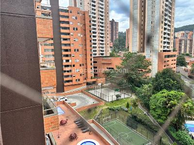 Apartamento de 3 alcobas en venta en San Jose, Sabaneta, 56 m² · foto 10 de 20