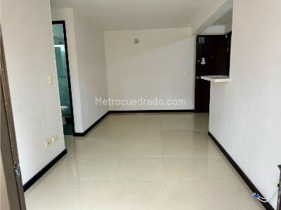 Apartamento de 3 alcobas en venta en San Jose, Sabaneta, 56 m² · foto 11 de 20