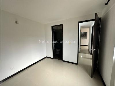 Apartamento de 3 alcobas en venta en San Jose, Sabaneta, 56 m² · foto 20 de 20