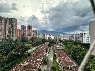 Apartamento de 3 alcobas en venta en San Jose, Sabaneta, 56 m² · foto 5 de 20