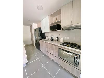 Apartamento de 3 alcobas en venta en La Abadia, Envigado, 94 m² · foto 6 de 14