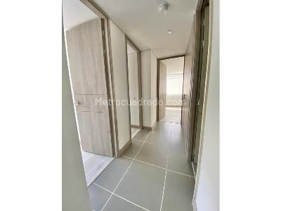 Apartamento de 3 alcobas en venta en La Abadia, Envigado, 94 m² · foto 10 de 14