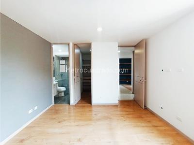 Apartamento de 2 alcobas en venta en San Jose, Sabaneta, 98 m² · foto 7 de 16