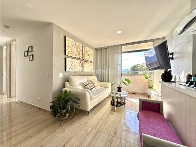Apartamento en venta en El Chingui, Envigado · foto 3 de 16