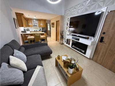 Apartamento de 3 alcobas en venta en Riachuelos, Itagüí, 122 m² · foto 12 de 20