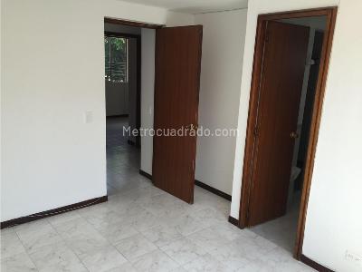 Casa de 5 alcobas en venta en Belen La Palma, Medellín, 140 m² · foto 10 de 15