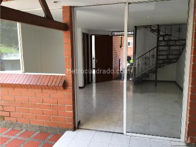Casa de 5 alcobas en venta en Belen La Palma, Medellín, 140 m² · foto 14 de 15